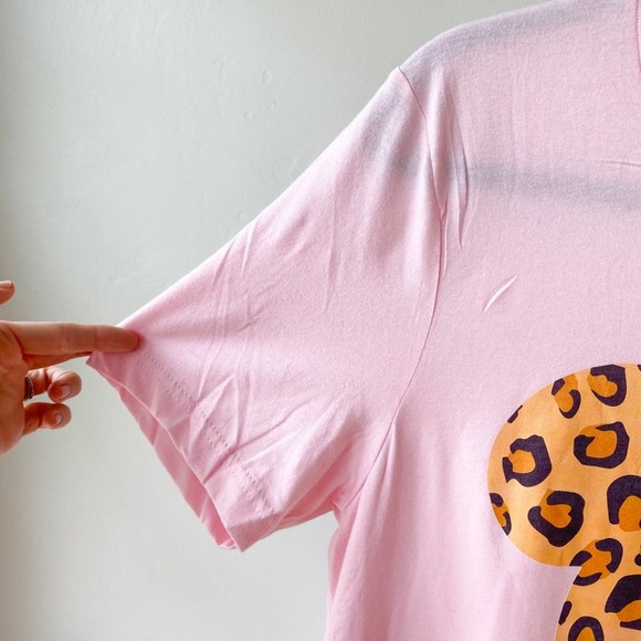 CANVAS BELLA + CANVAS Women's Pink Disney Inspired Leopard Mickey Head Tee sz M - Picture 3 of 7